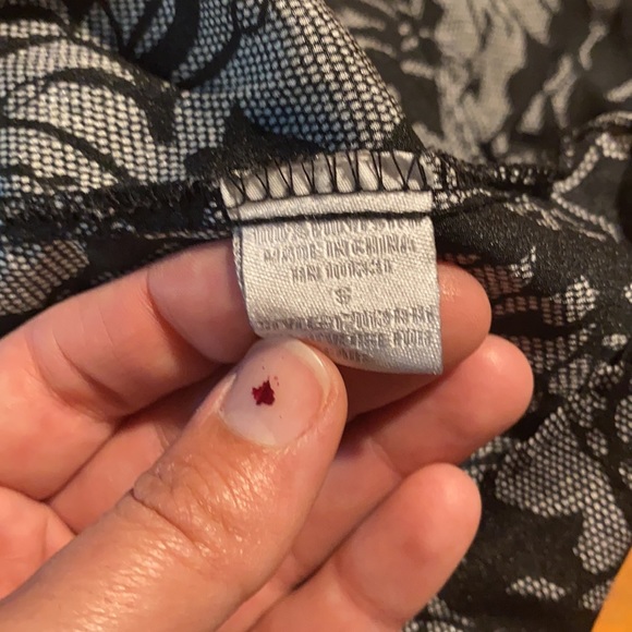 Flowered Blouse - Picture 5 of 5